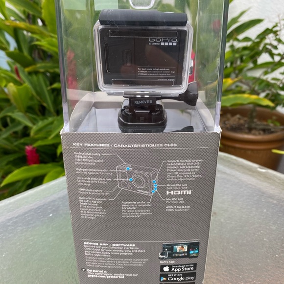 GoPro Hero3+Silver Brand New In Box. Includes 2 Rechargeable Batteries 📸 - Picture 2 of 7